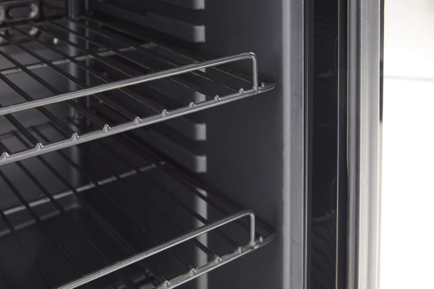 Swan SR12030BN 80L Undercounter Glass Door Drinks Fridge – Black