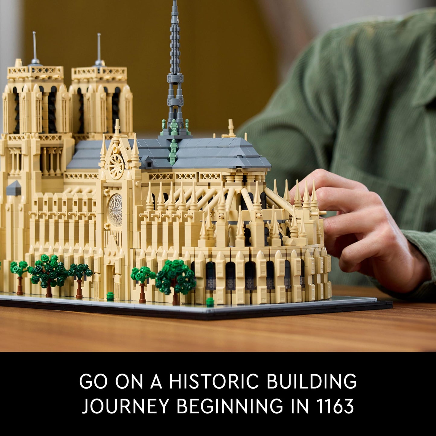 LEGO Architecture Notre-Dame de Paris Model Kit 21061